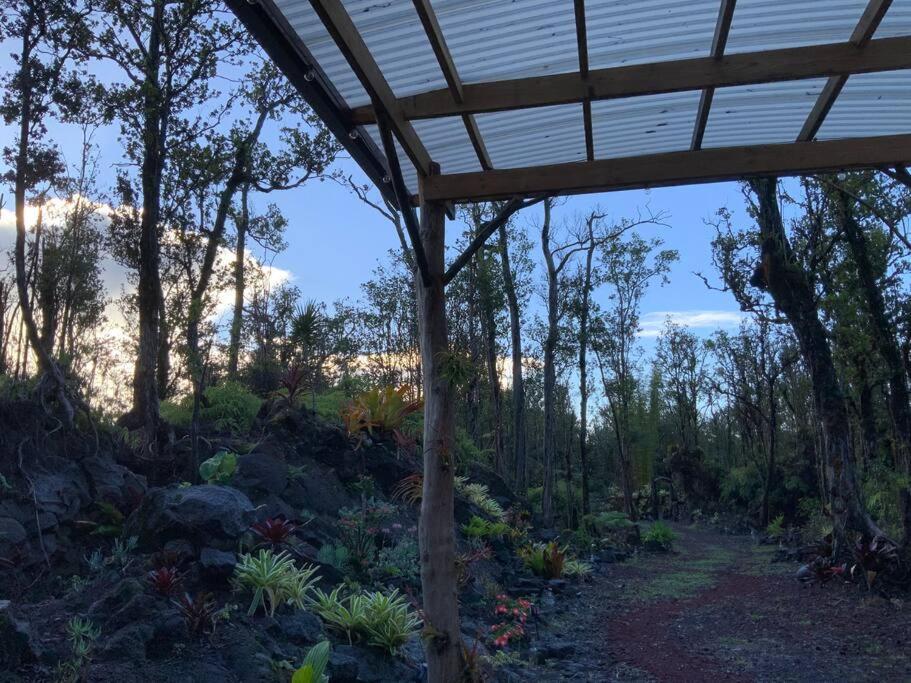 Exotic Garden Cottage At Amazing Volcano Fissure Mountain View Exterior photo